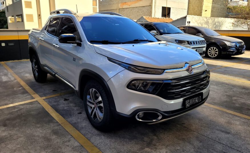 FIAT TORO 2.0 16V TURBO DIESEL VOLCANO 4WD AT9