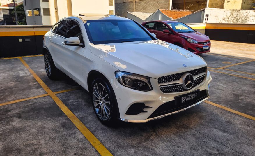 MERCEDES-BENZ GLC 250 2.0 CGI GASOLINA COUPÉ 4MATIC 9G-TRONIC