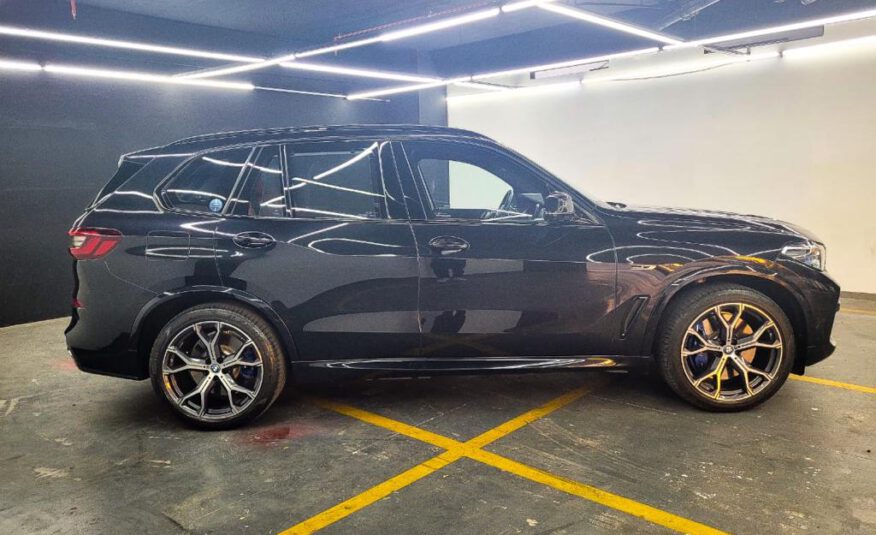 BMW X5 3.0 I6 TURBO HÍBRIDO XDRIVE45E M SPORT AUTOMÁTICO