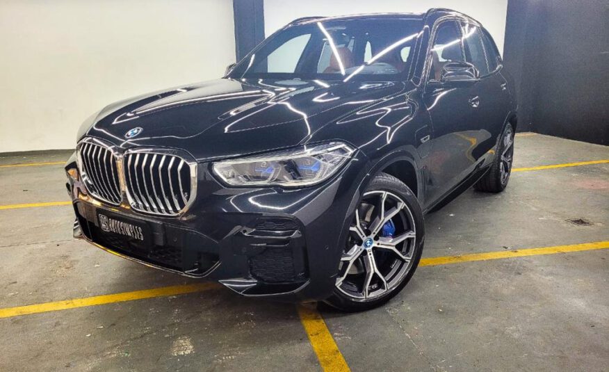 BMW X5 3.0 I6 TURBO HÍBRIDO XDRIVE45E M SPORT AUTOMÁTICO