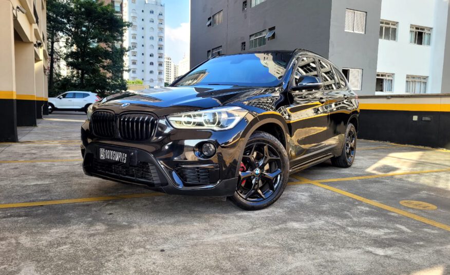 BMW X1 2.0 16V TURBO GASOLINA SDRIVE20I X-LINE 4P AUTOMÁTICO 2017