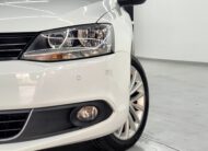 VOLKSWAGEN JETTA 2.0 TSI HIGHLINE 211CV GASOLINA 4P TIPTRONIC 2014