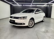 VOLKSWAGEN JETTA 2.0 TSI HIGHLINE 211CV GASOLINA 4P TIPTRONIC 2014