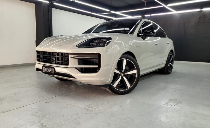 PORSCHE CAYENNE 3.0 V6 S E-HYBRID COUPÉ AWD TIPTRONIC S 2024